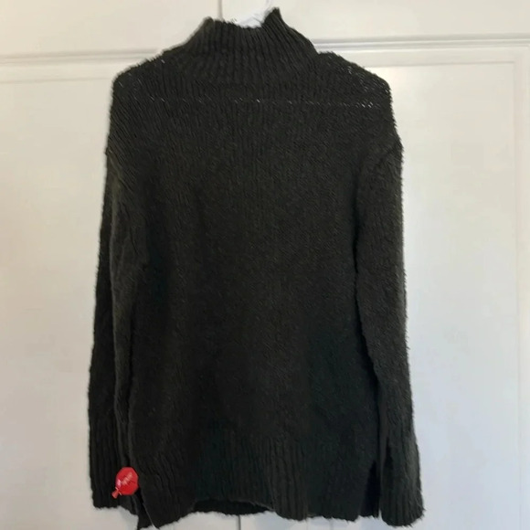NWT Vince Turtleneck Wool Blend Sweater Green Size XS Chunky Knit Side Slits - Picture 7 of 12